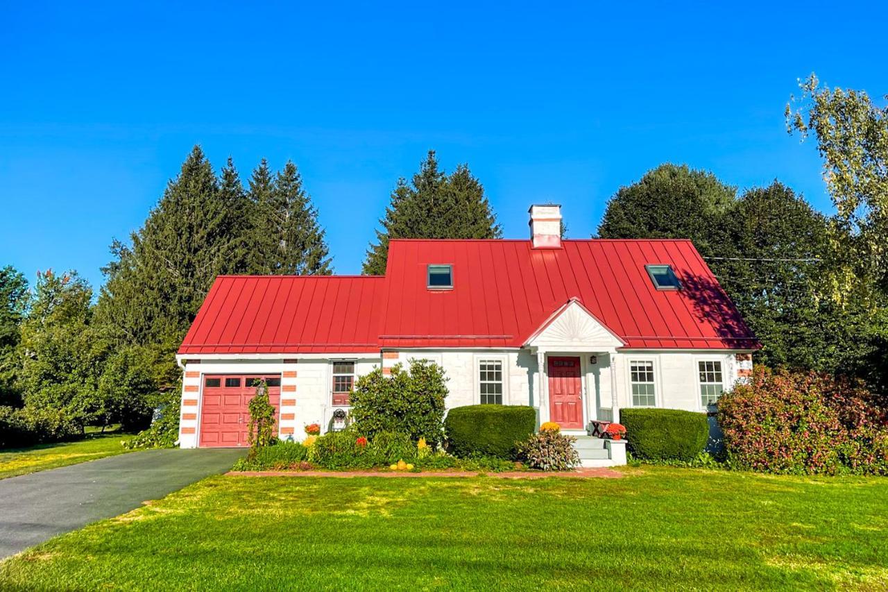 Cape Me Away Villa Gilford Exterior photo